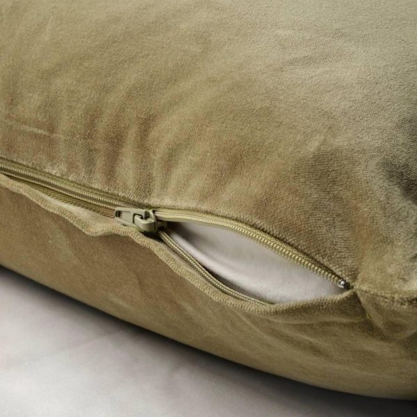 САНЕЛА Чехол на подушку, светлый оливково-зеленый, 65x65 см - 904.565.33